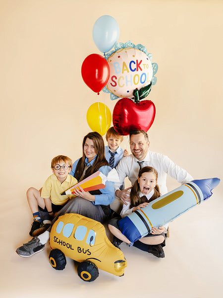 Globo de papel de aluminio con forma de tableta festoneada "Vuelta al cole", 52x52 cm, color crema-azul.