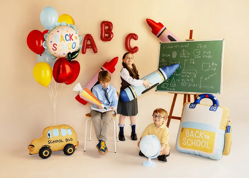 Globo de papel de aluminio con forma de mochila escolar, 68x82 cm, color crema-amarillo.