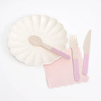 Cubiertos de Madera Rosados